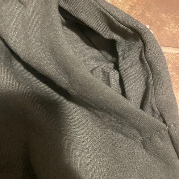 Sweatpants - Picture 3 of 4